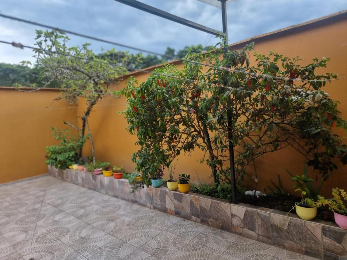 Hospedaje En Esplendor Jardin Bagian luar foto